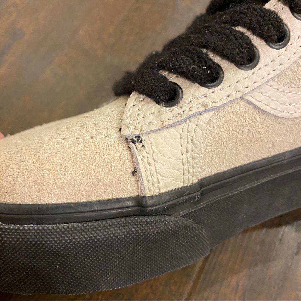 VANS Sk8-Hi Mte Suede Platform Moonbeam Shoes - Picture 13 of 13